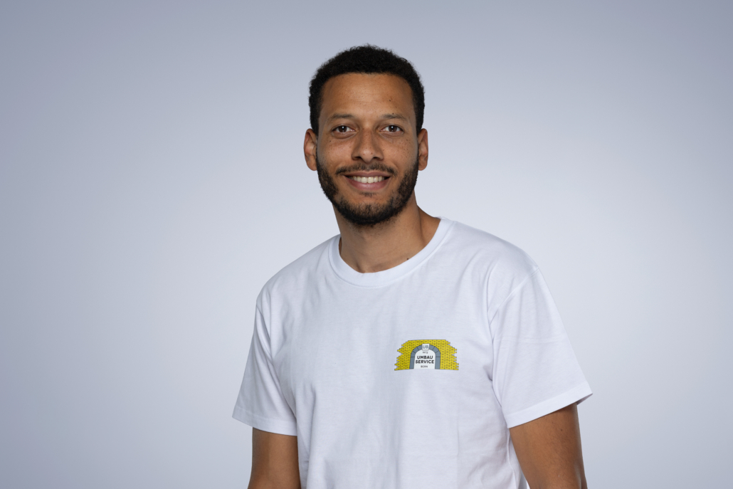 Valenzuela_Andy